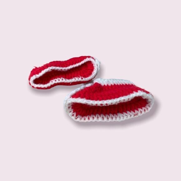 𝅺knitted Baby Booties NWOT - Picture 3 of 3